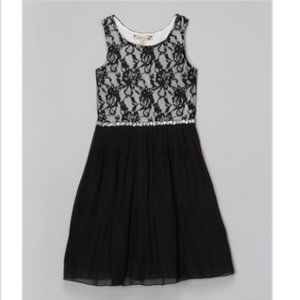 Girls Speechless Black & White Lace Dress 16